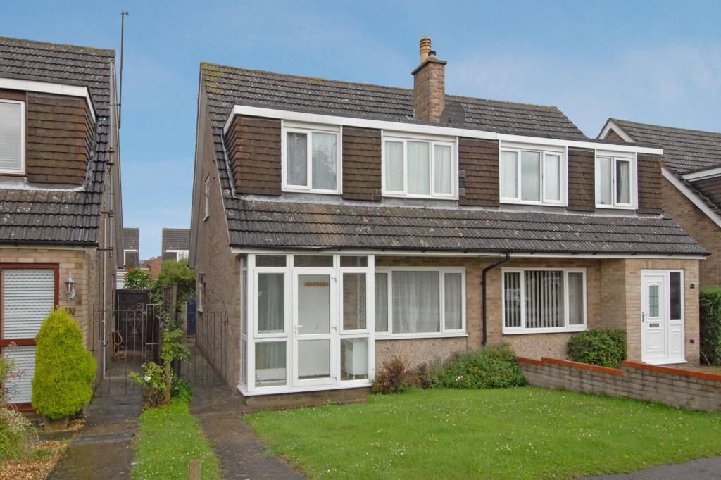 Property photo 1 of 3 External