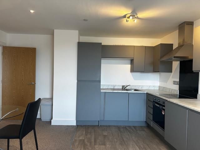 Property photo 3 of 8 6 Market Court 2.Jpg