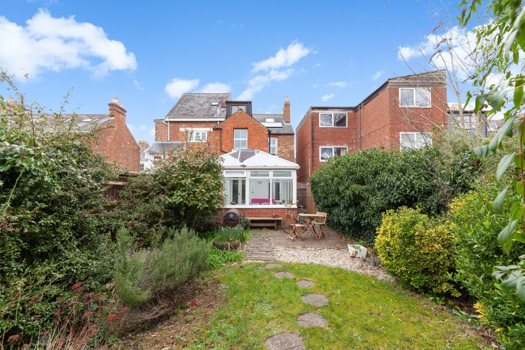 Property photo 3 of 13 154760