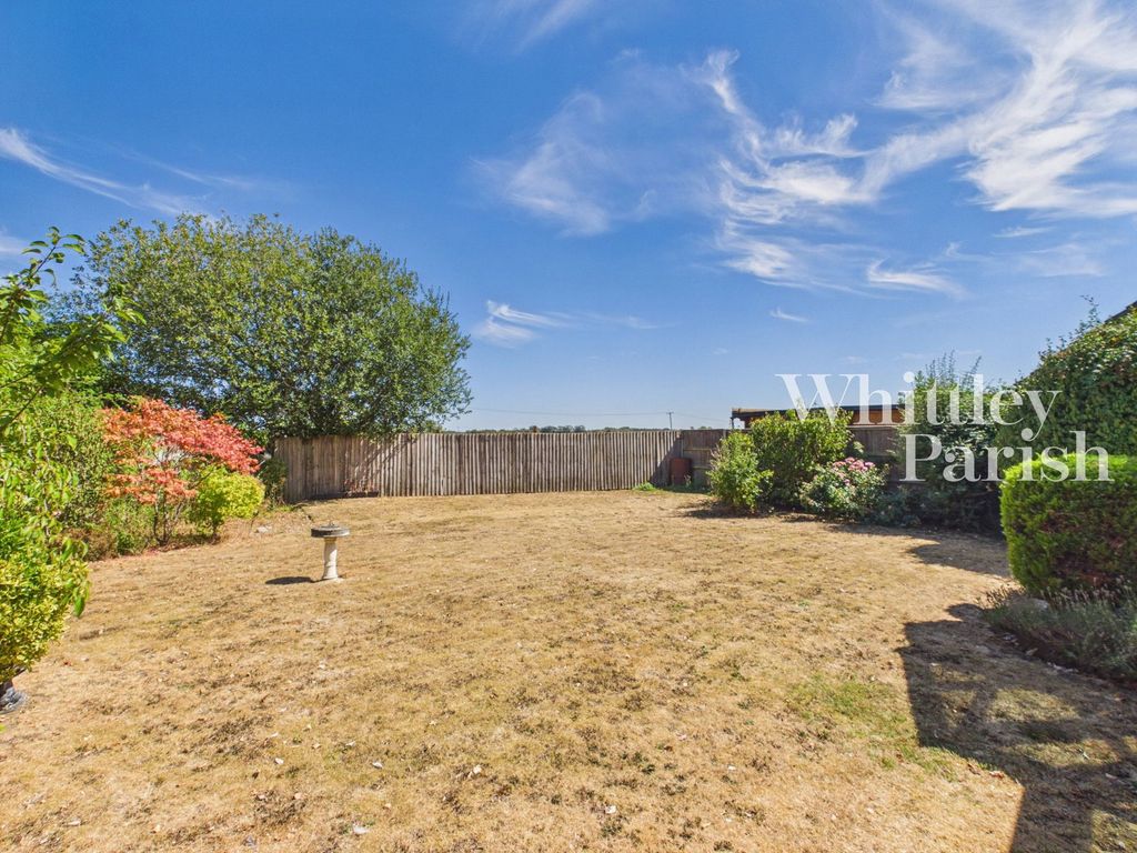 Property photo 3 of 21