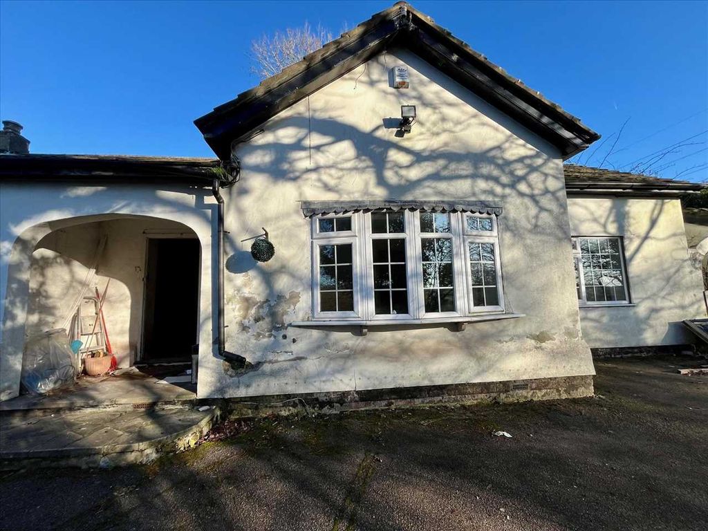 Property photo 1 of 3 Main Picture