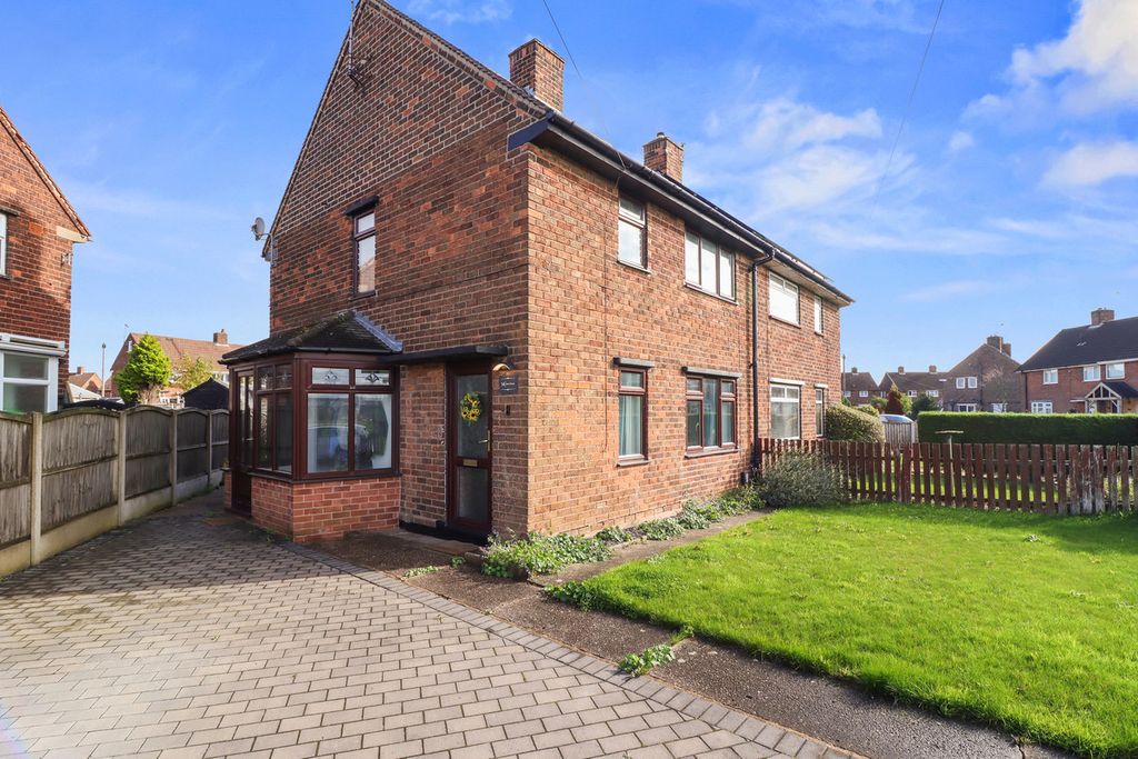 Property photo 1 of 13