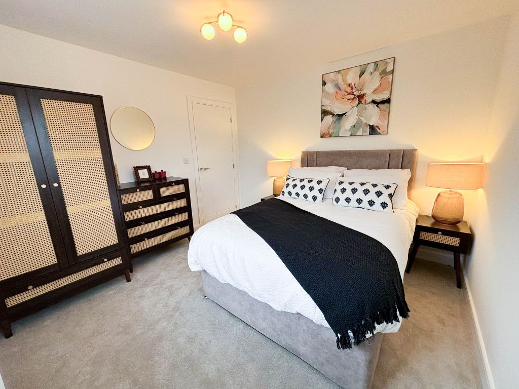 Property photo 3 of 23