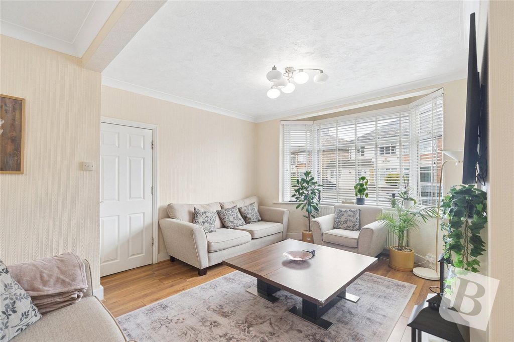 Property photo 2 of 22 Picture No. 11