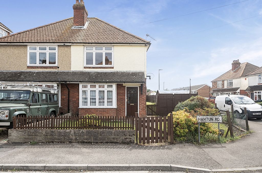 Property photo 1 of 10 1464018-7-6A073A2...