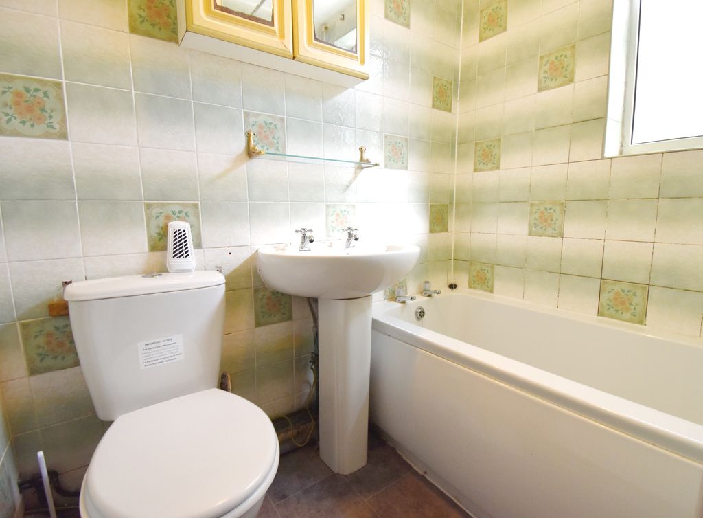 Property photo 3 of 9 Dsc_0187