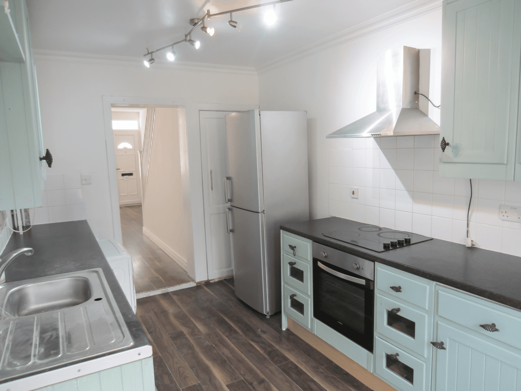 Property photo 3 of 3