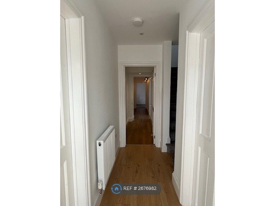 Property photo 3 of 30