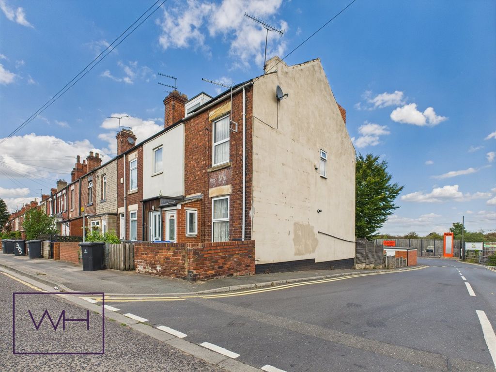 Property photo 1 of 17 Cam03785G0-Pr0293-Still017