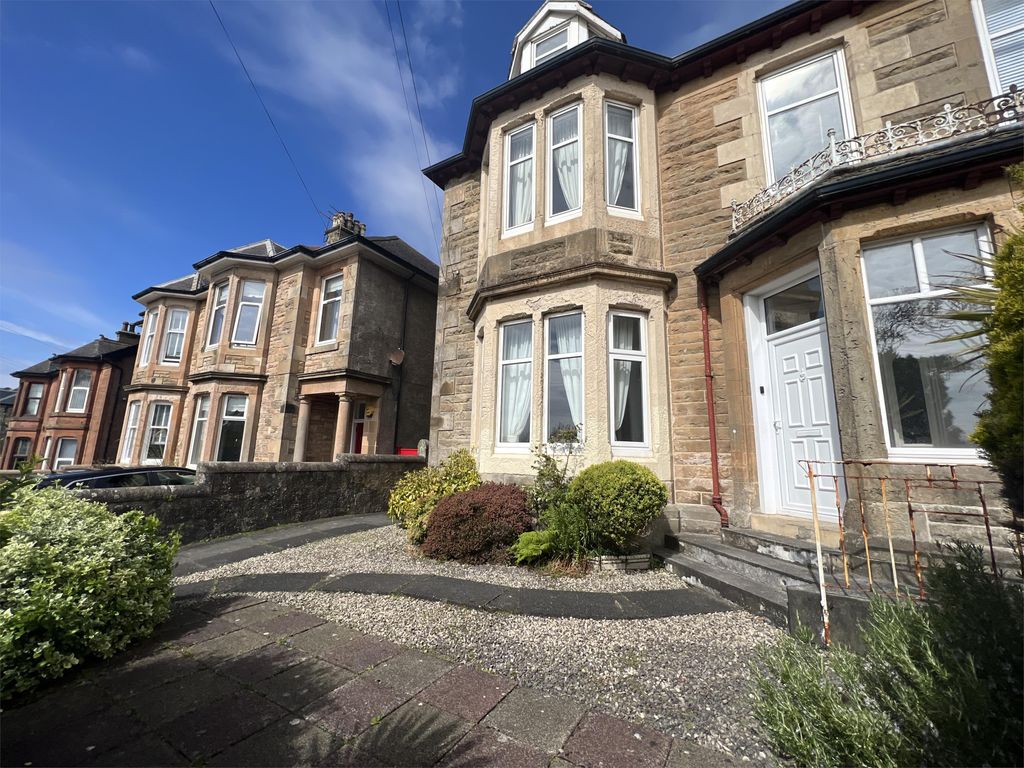 Property photo 1 of 35