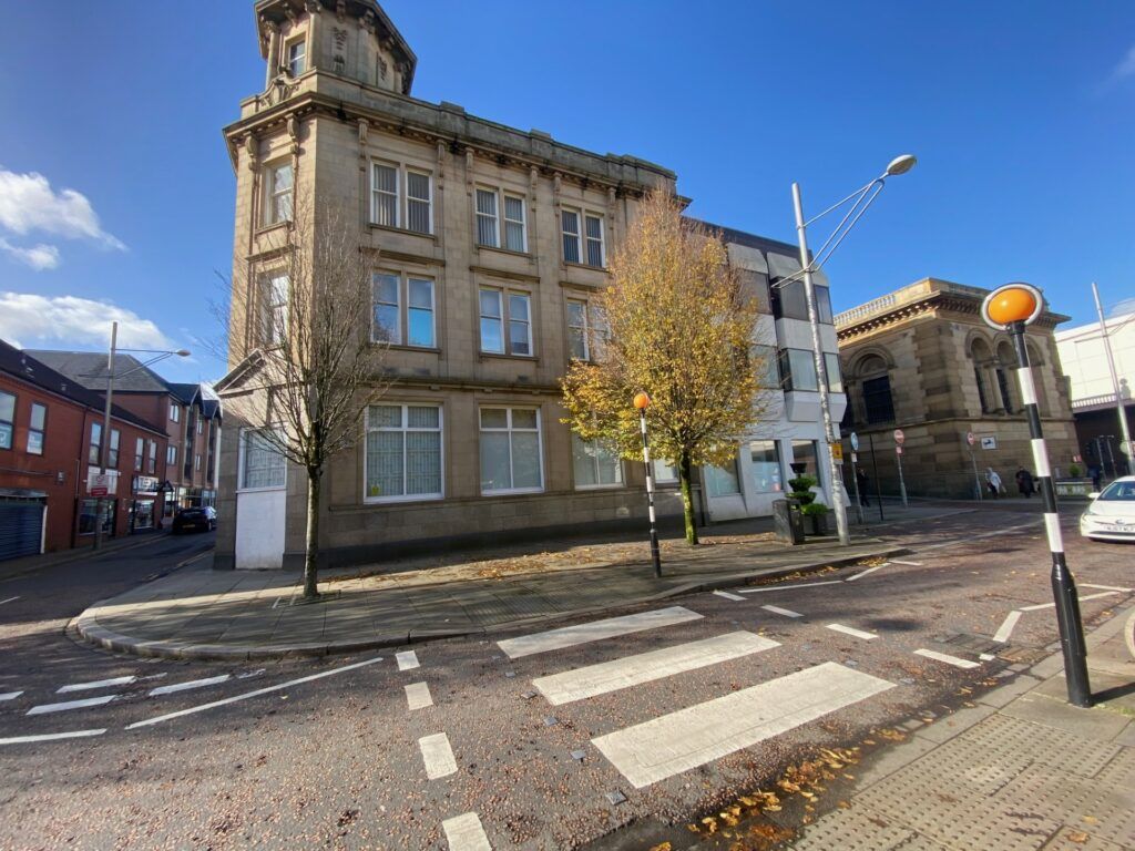 Property photo 3 of 6