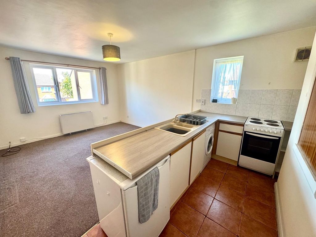 Property photo 1 of 5