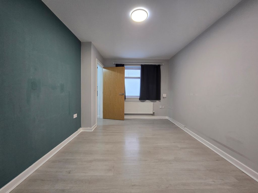 Property photo 2 of 16 Reception