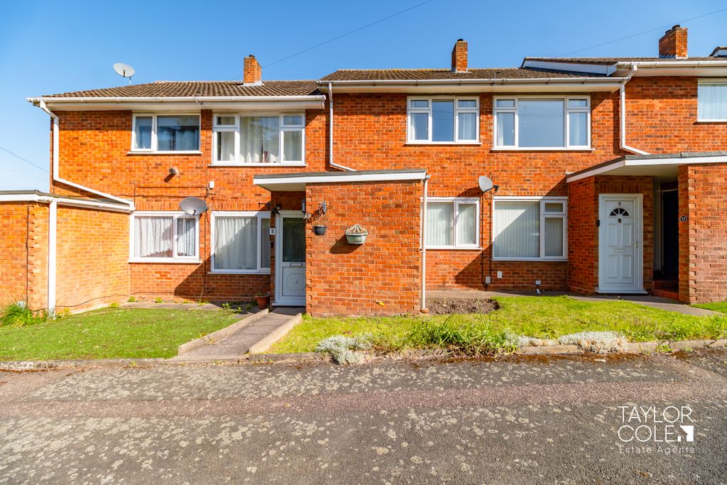 Property photo 1 of 11