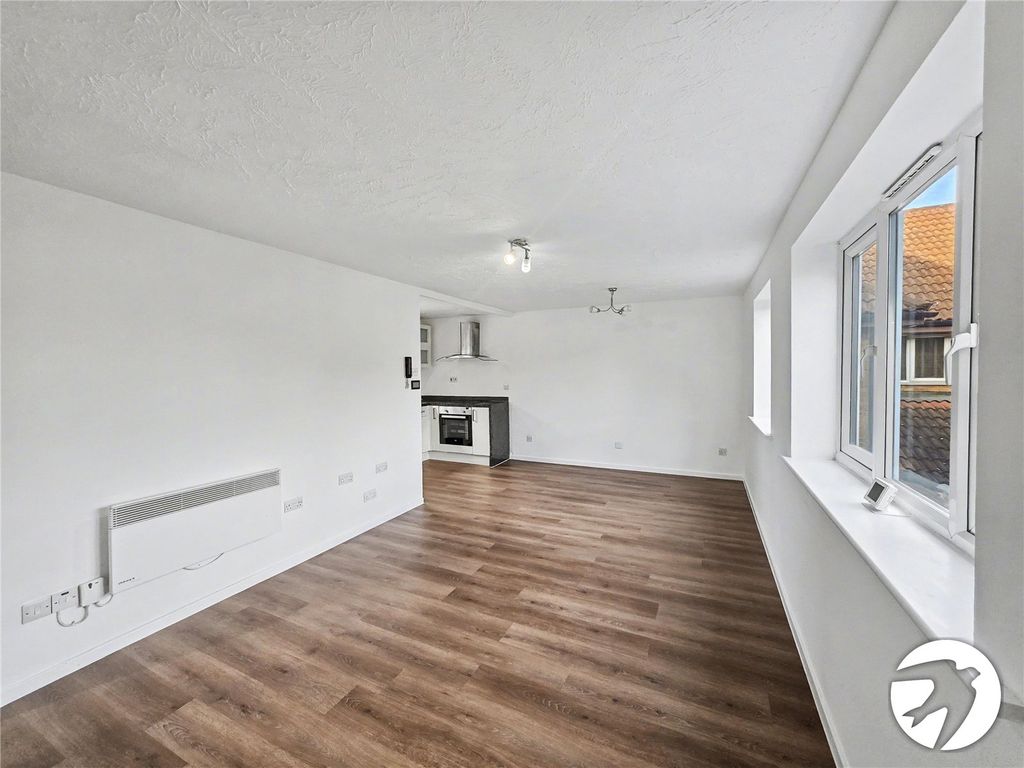 Property photo 2 of 11 Picture No. 01