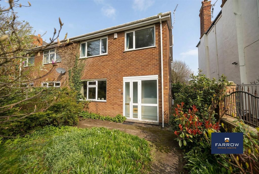 Property photo 1 of 40 Front