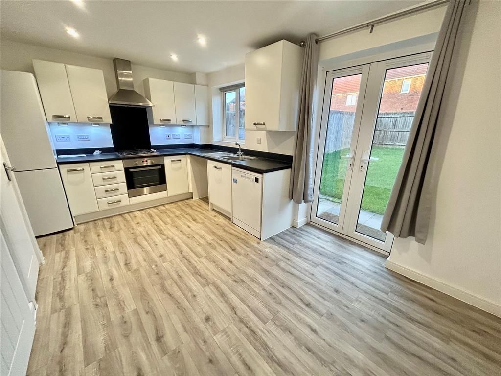 Property photo 2 of 14 Image