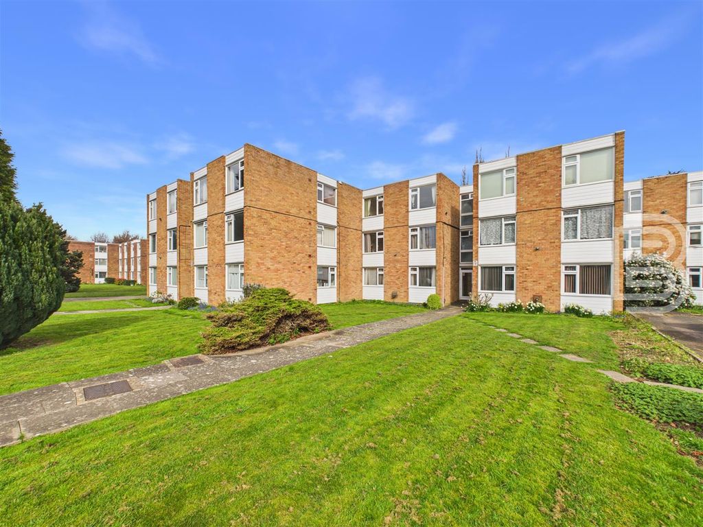 Property photo 1 of 11 Front (1).Jpg