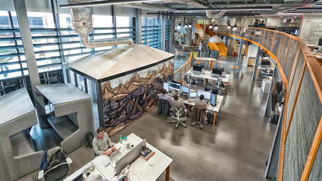 Property photo 3 of 6 Sky 5.Jpg