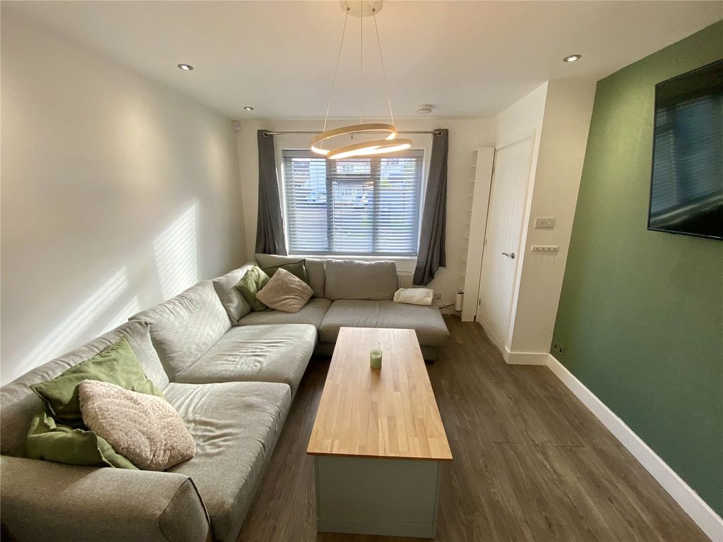 Property photo 3 of 16 Picture No. 08