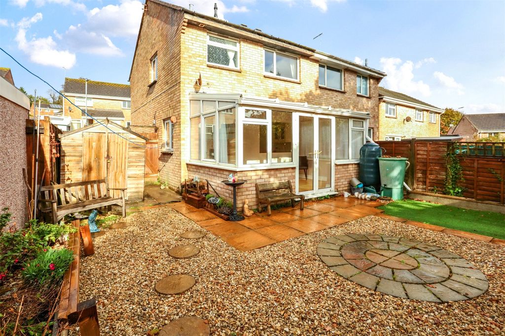 Property photo 1 of 12 Picture No. 01