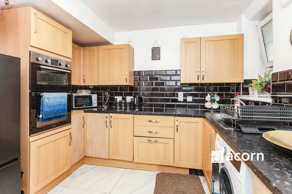 Property photo 3 of 10 _Mg_1024