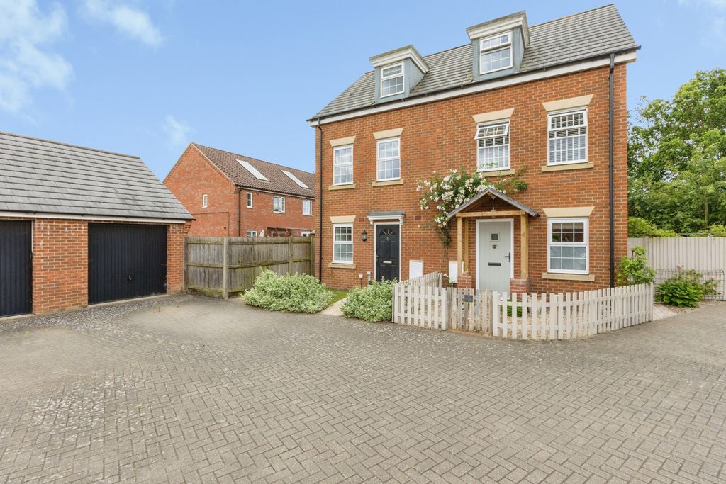 Property photo 1 of 17 Pbox-Img.Jpg