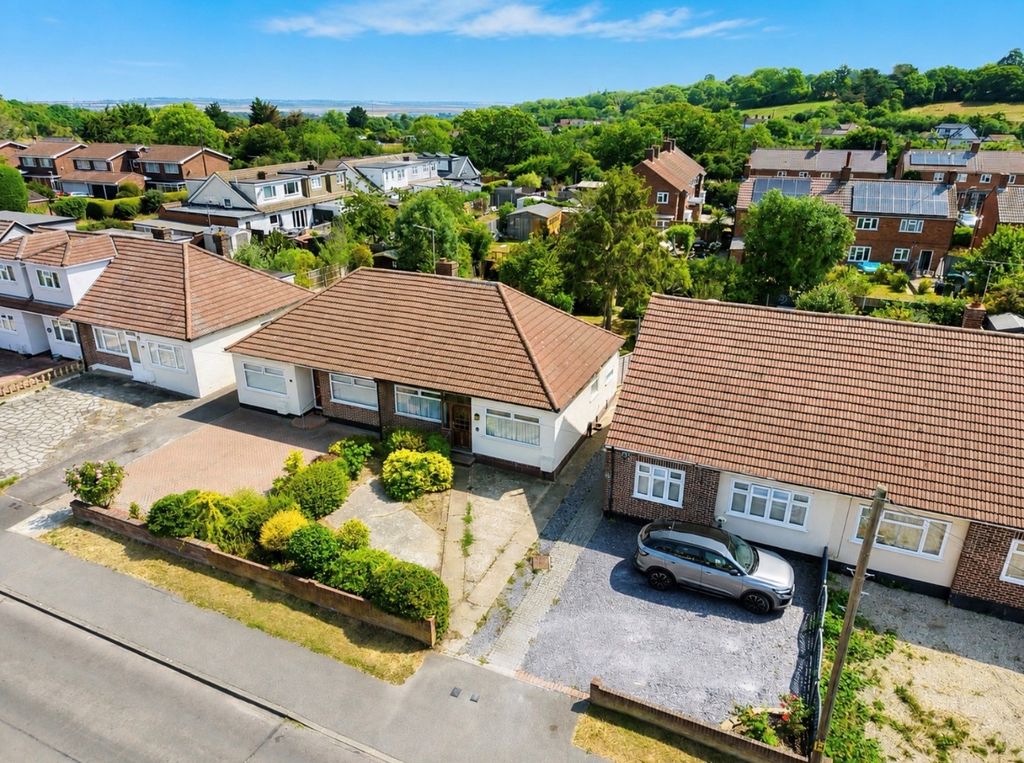Property photo 1 of 16 5096340