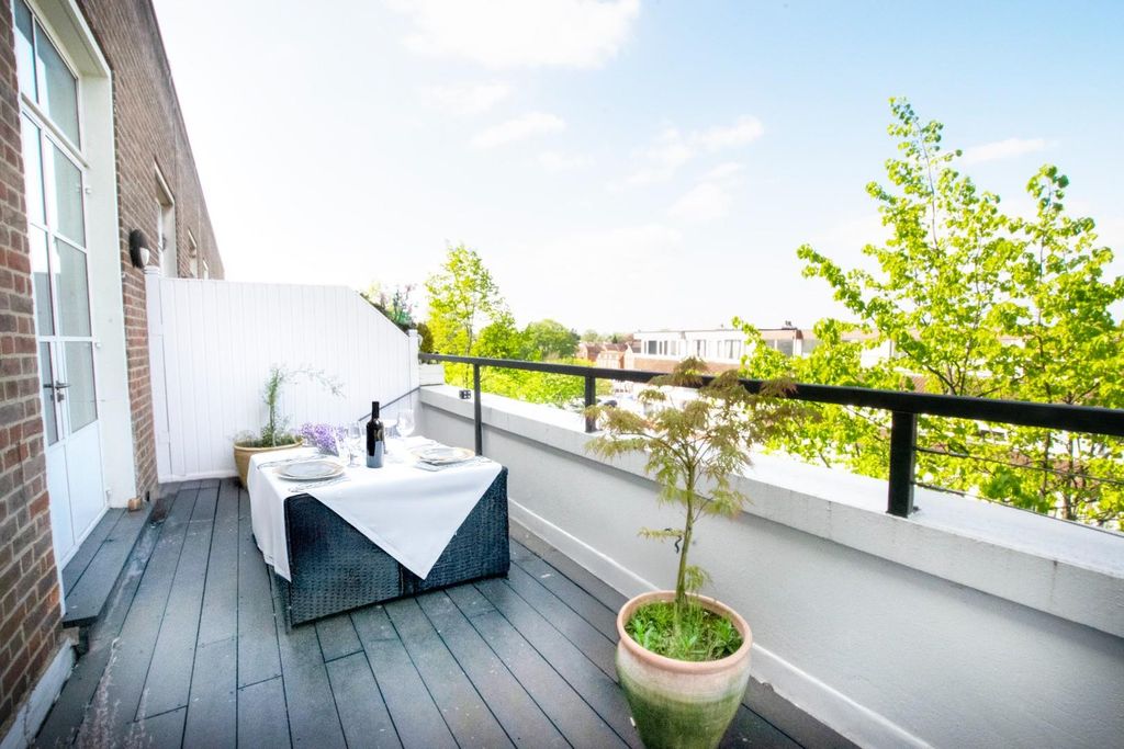 Property photo 1 of 13 Balconeyu.Jpg