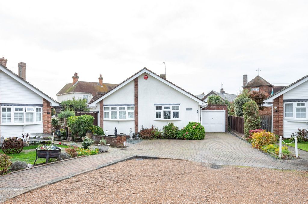 Property photo 1 of 29