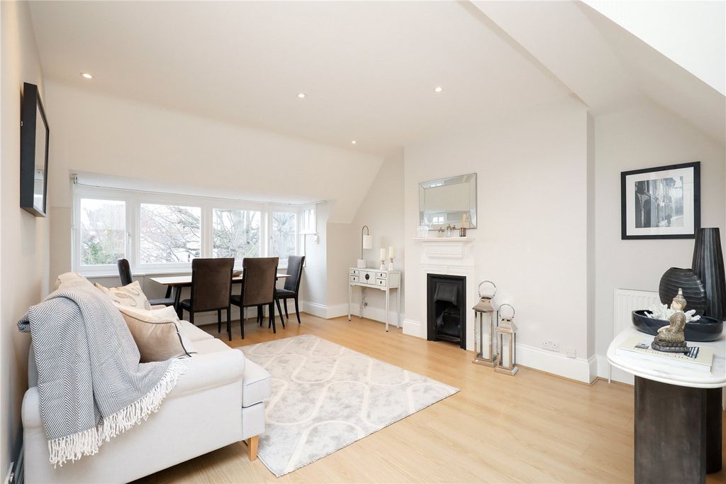 Property photo 2 of 9 Picture No. 06