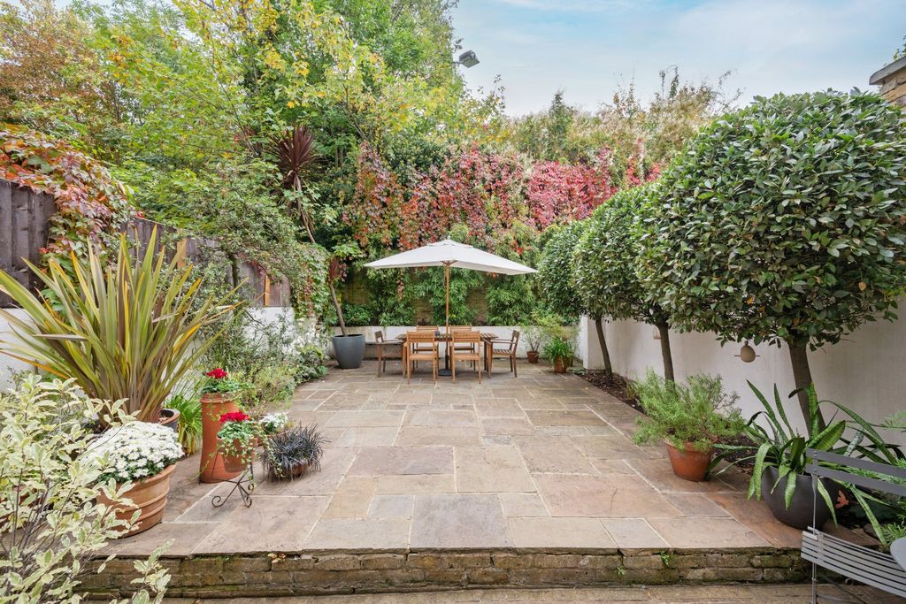 Property photo 2 of 23 Picture No. 45