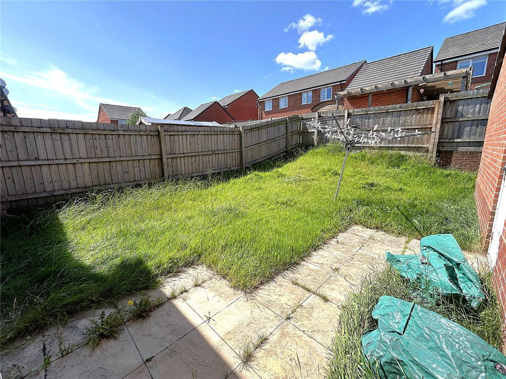 Property photo 2 of 14 Garden