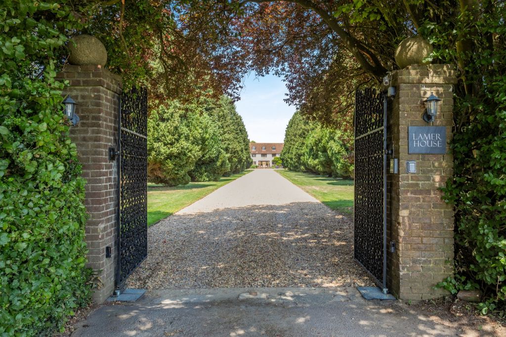 Additional image 27 of 6 bed detached house for saleLamer Lane, Wheathampstead, St. Albans, Hertfordshire AL4
