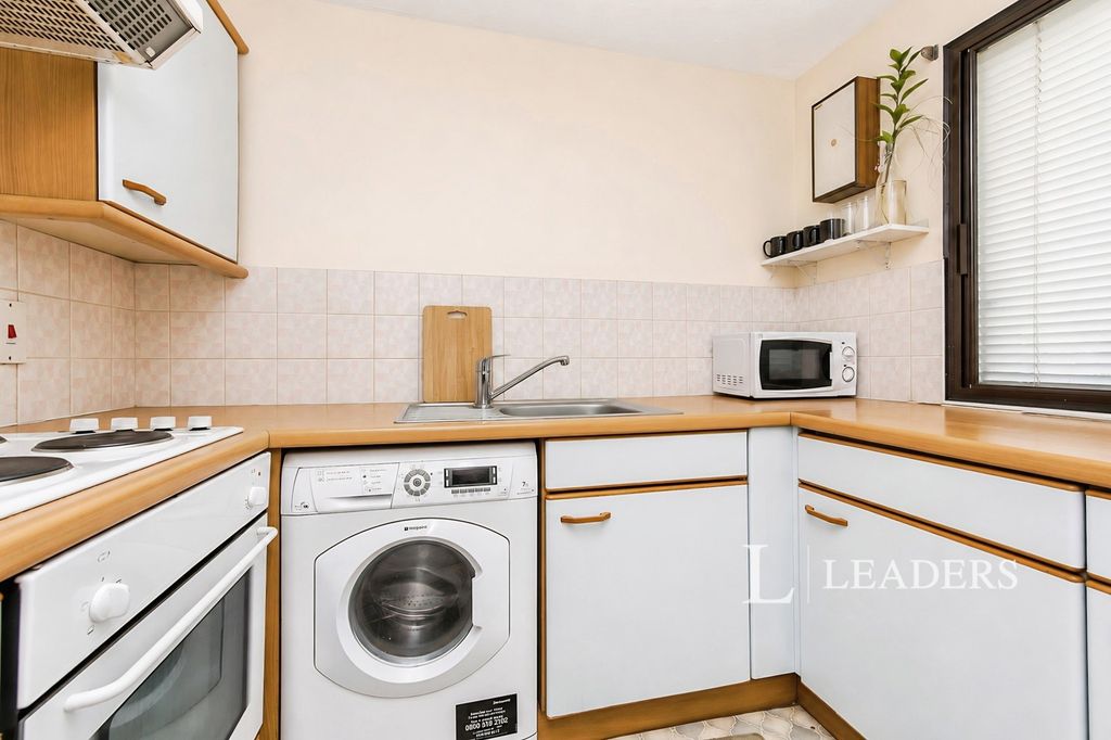 Property photo 3 of 6 Pbox-Img.Png