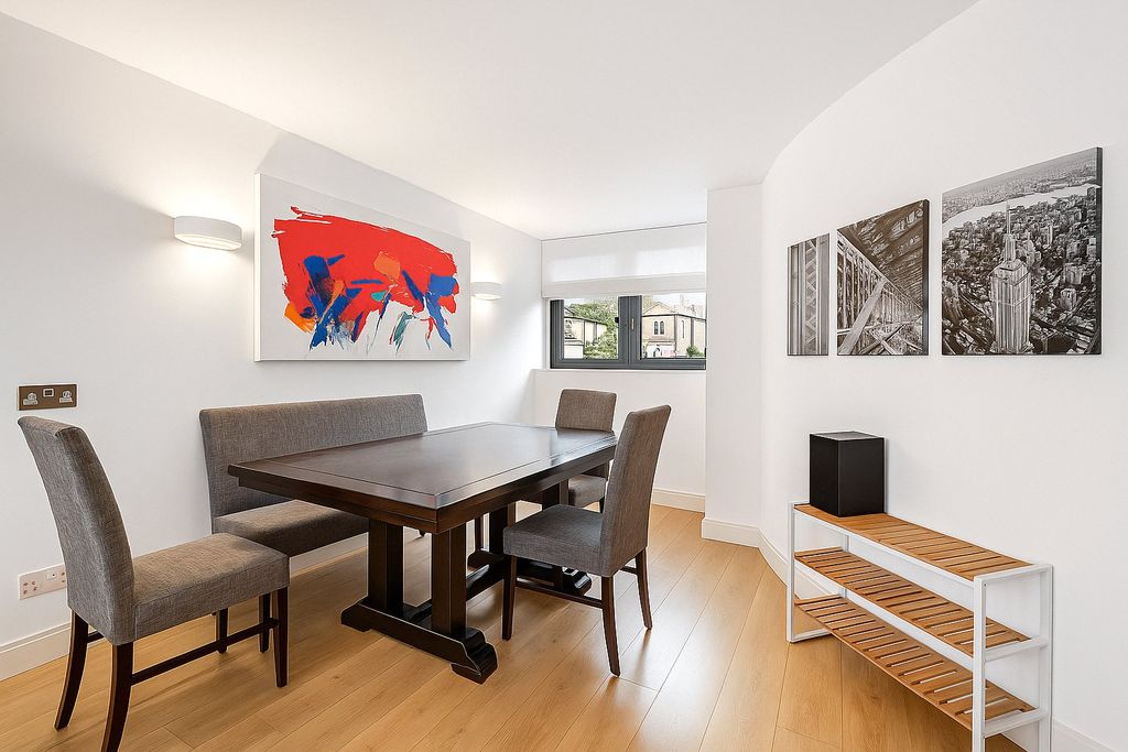 Property photo 2 of 11 Picture No. 54