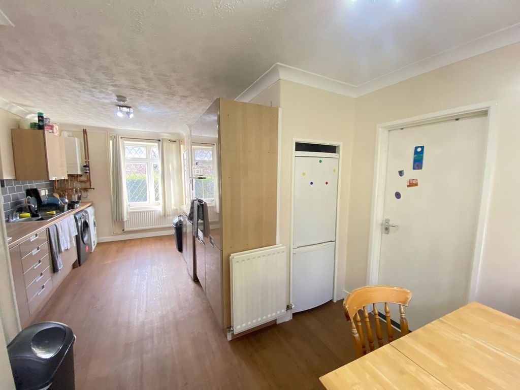 Property photo 3 of 13 Image