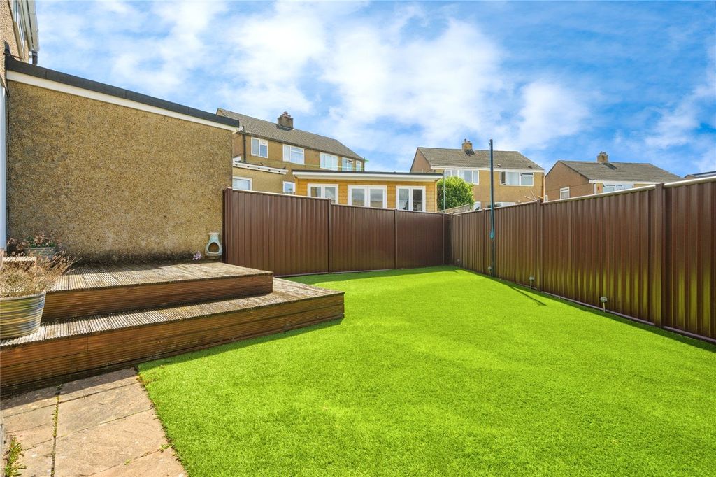 Property photo 2 of 17 Picture No. 02