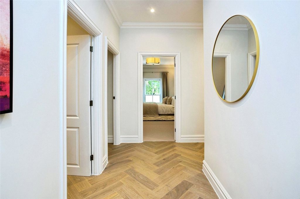 Property photo 3 of 13 Show Home Entrance