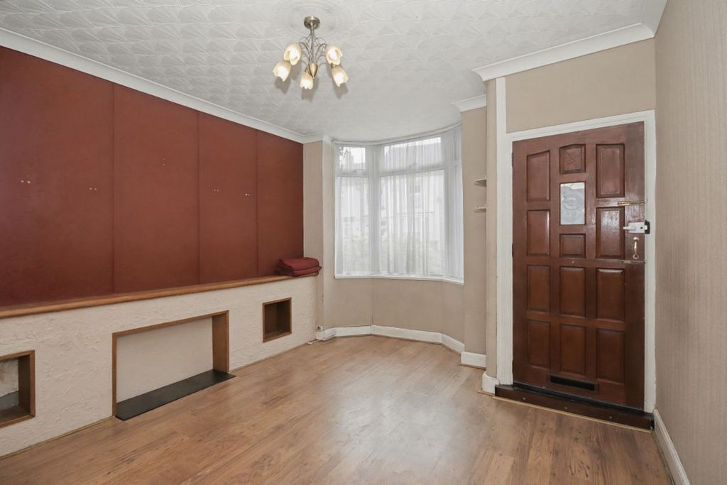 Property photo 2 of 10 Image 2