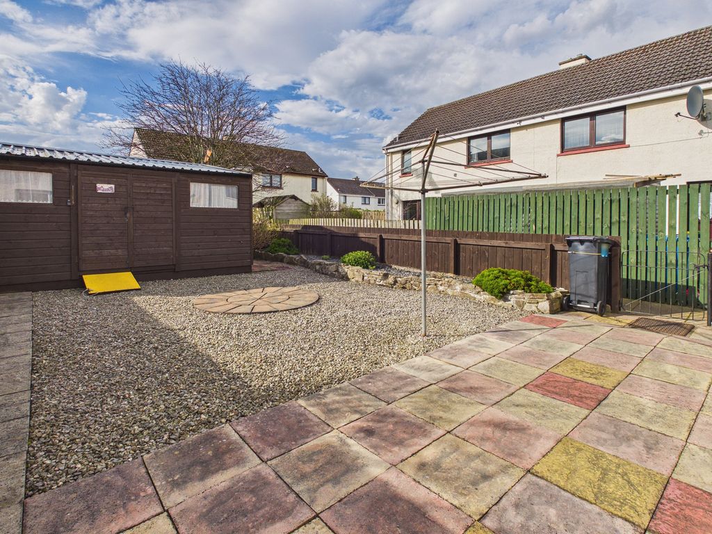 Property photo 2 of 21