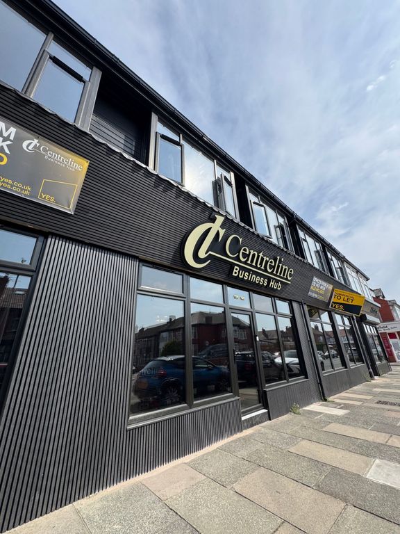 Property photo 1 of 8 Photo 7