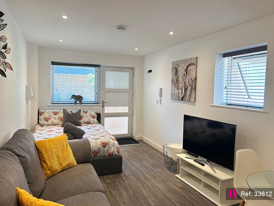 Property photo 3 of 9