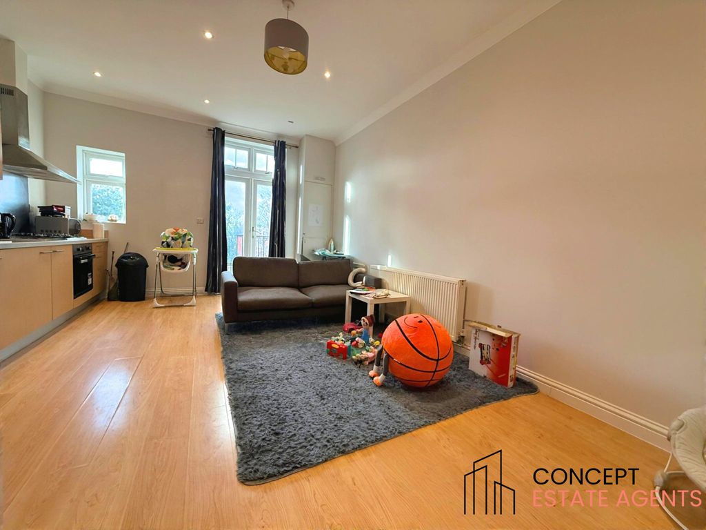 Property photo 2 of 5