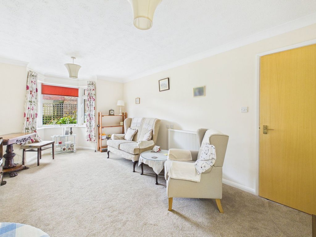 Property photo 3 of 13