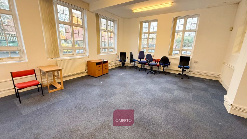 Property photo 1 of 10 Office To Let