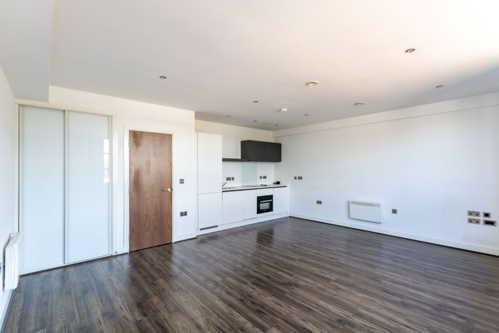 Property photo 2 of 8 Img_7228_1