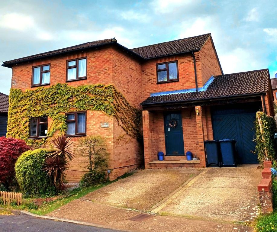 Property photo 1 of 25