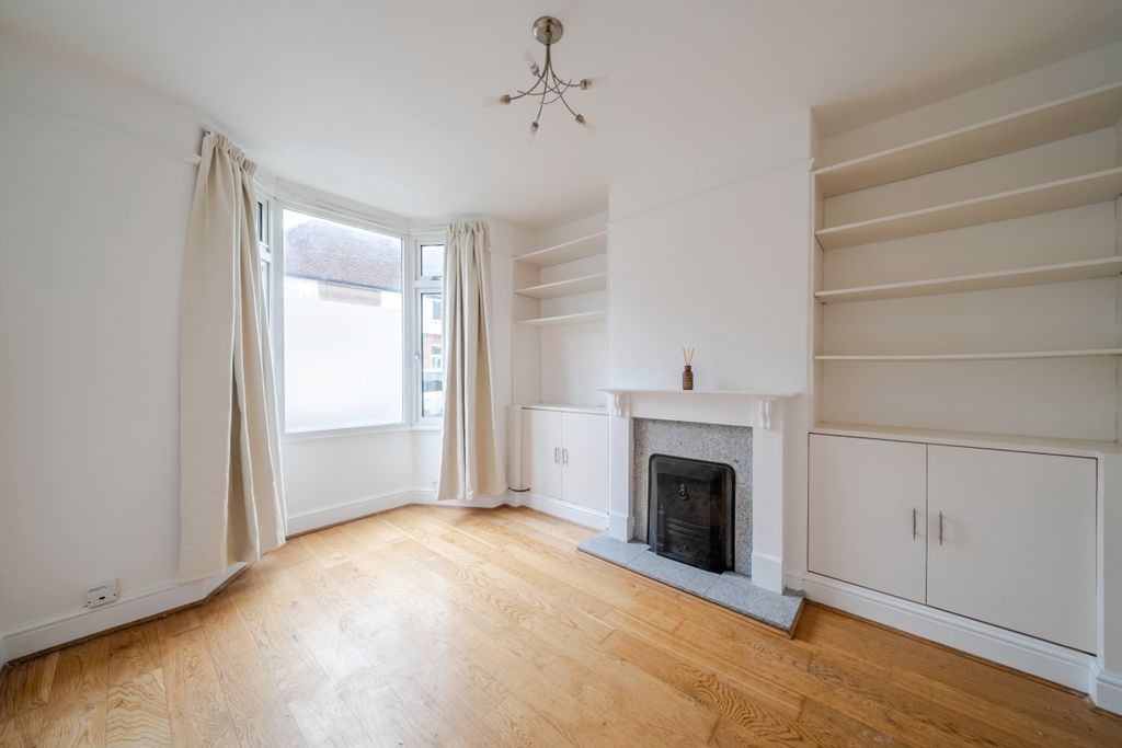 Property photo 2 of 13 1365648-22-68Ecc3...