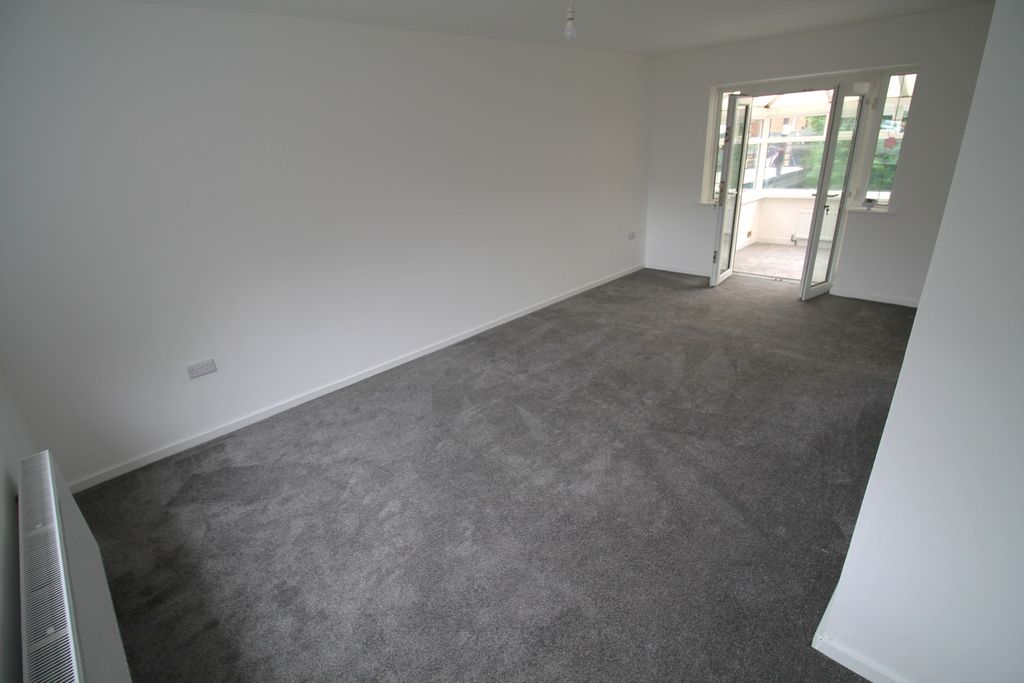 Property photo 2 of 12 Img_0606